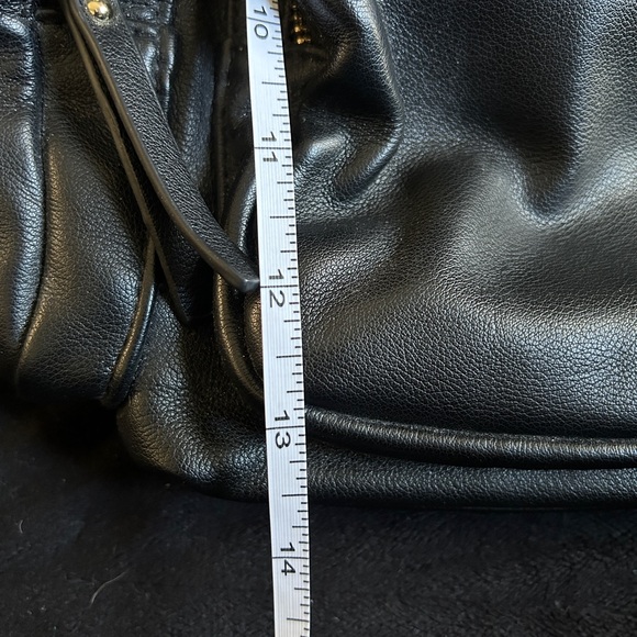 Forever 21 black backpack - Picture 6 of 11